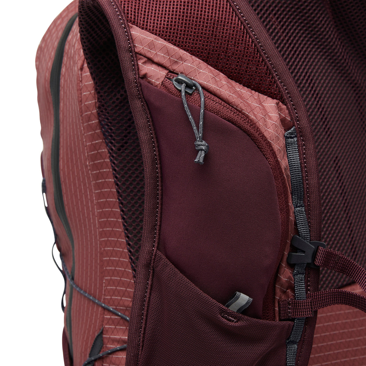 Women's Pursuit 15 Backpack - Past Season | Black Diamond Recommended