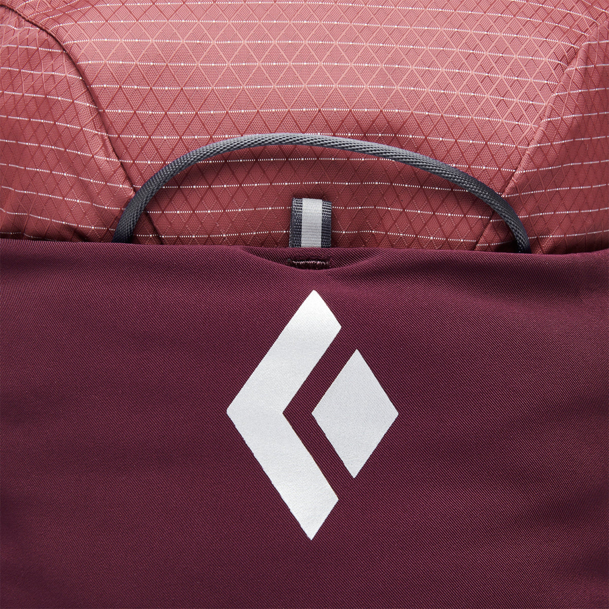Women's Pursuit 15 Backpack - Past Season | Black Diamond Recommended